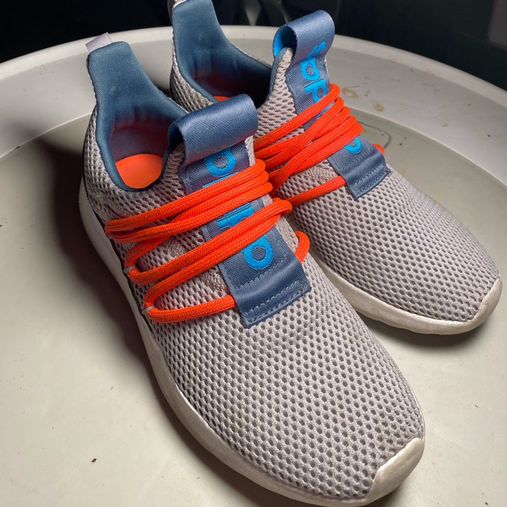Girls shoes